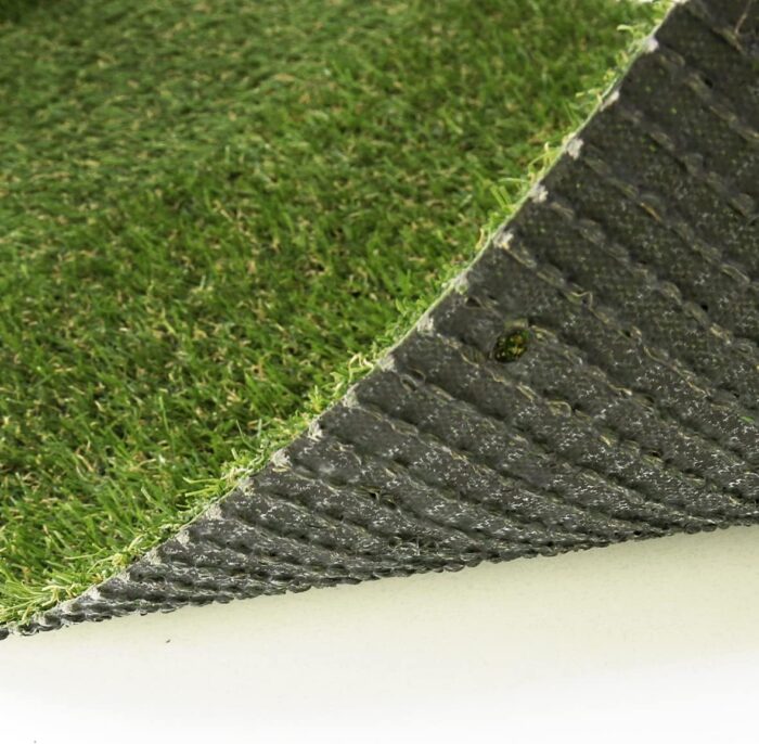 GardenKraft 26079 4m x 1m 15mm Pile High Artificial Grass - Image 8