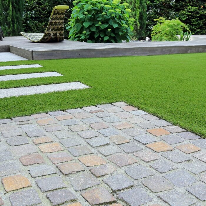 GardenKraft 26079 4m x 1m 15mm Pile High Artificial Grass - Image 6